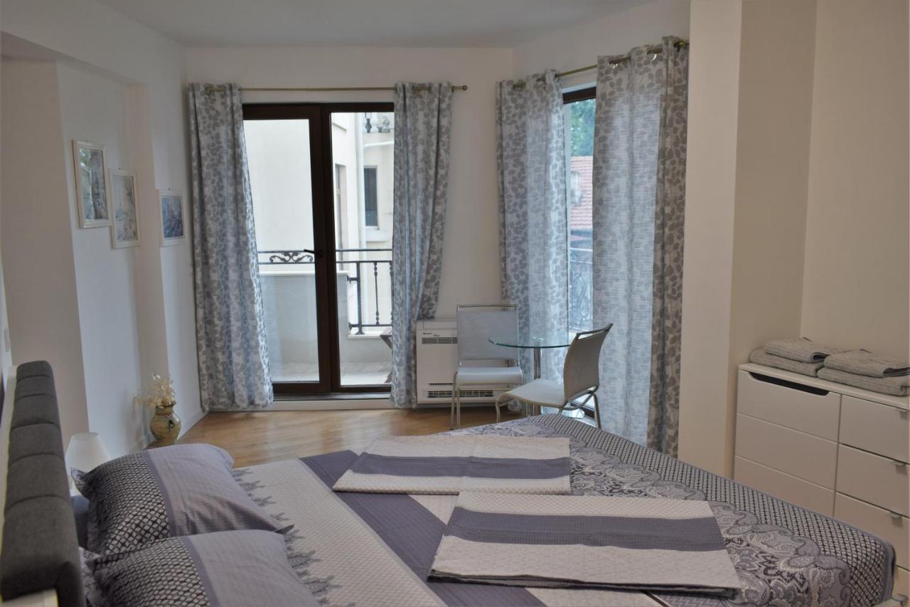 Top Center Apartment Gramophone With Private Parking Burgas Luaran gambar